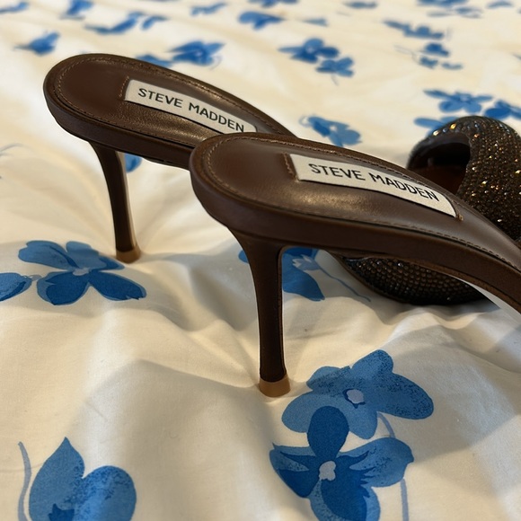 Steve Madden Brown  Dress Sandals 8.5 - Picture 4 of 4